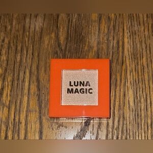 Luna Magic Highlighter In Tulum- Mini BNIB